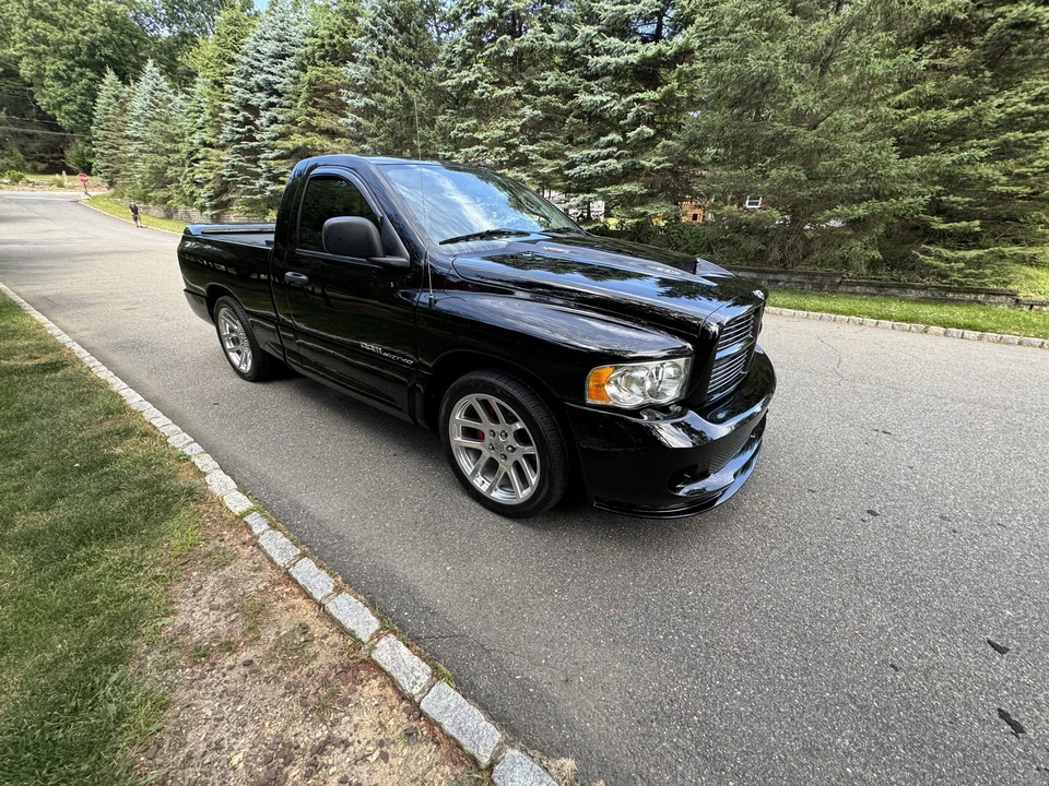 2004 Dodge Ram SRT-10 3rd Gen - Image 2 of 31