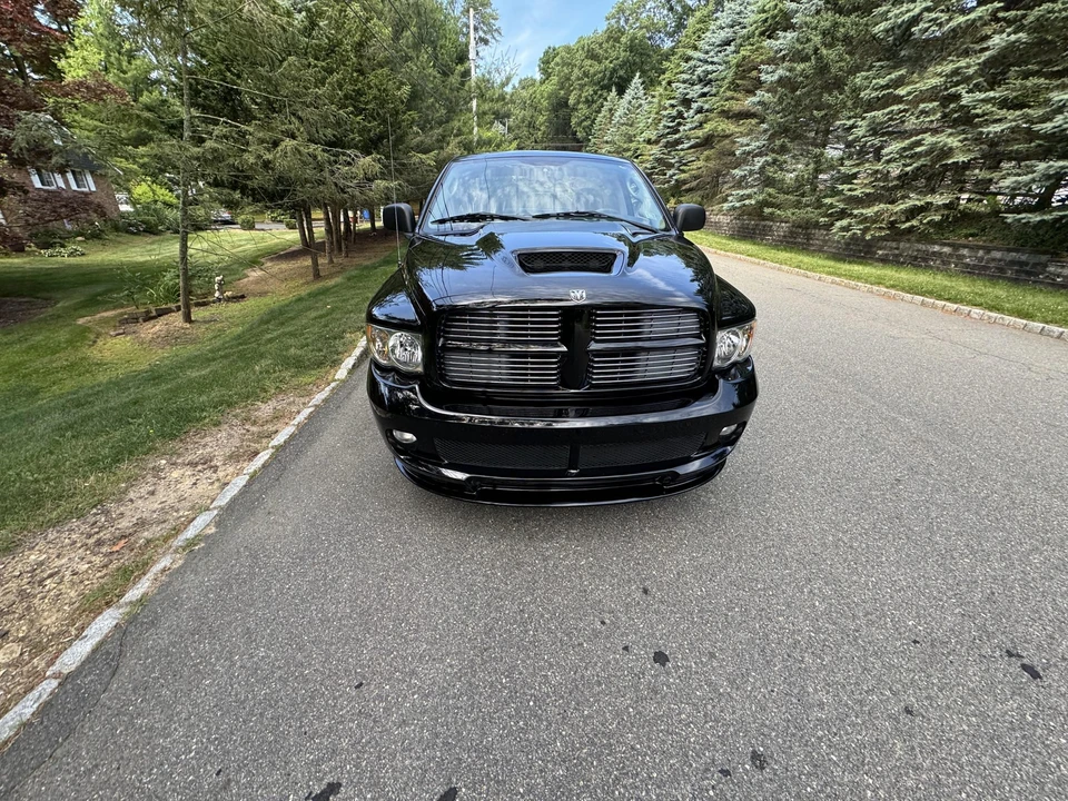 2004 Dodge Ram SRT-10 3rd Gen - Image 4 of 31