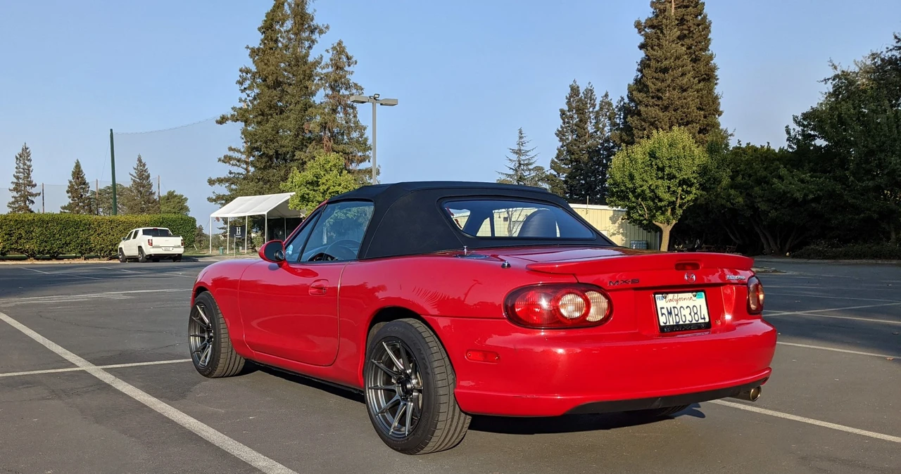 2004 Mazda NB Mazdaspeed MX-5 Miata - Image 4 of 31