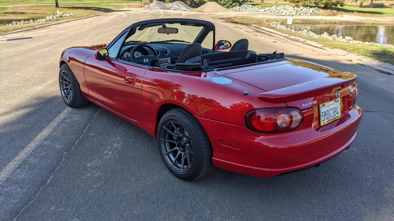 2004 Mazda NB Mazdaspeed MX-5 Miata - Image 24 of 31