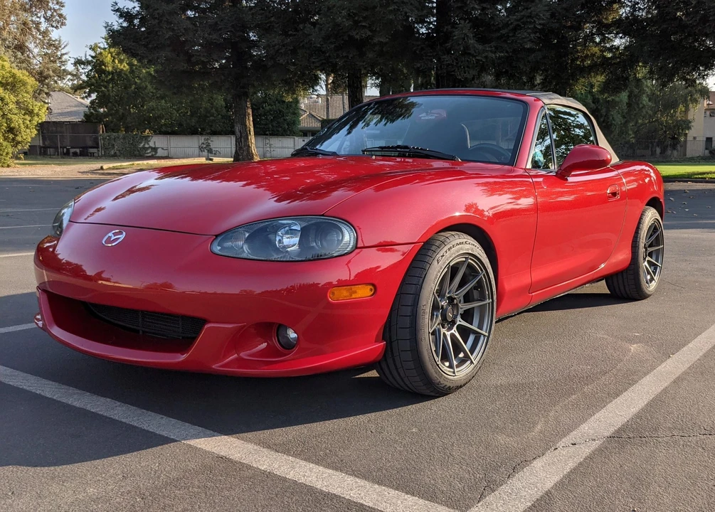 2004 Mazda NB Mazdaspeed MX-5 Miata - Image 2 of 31