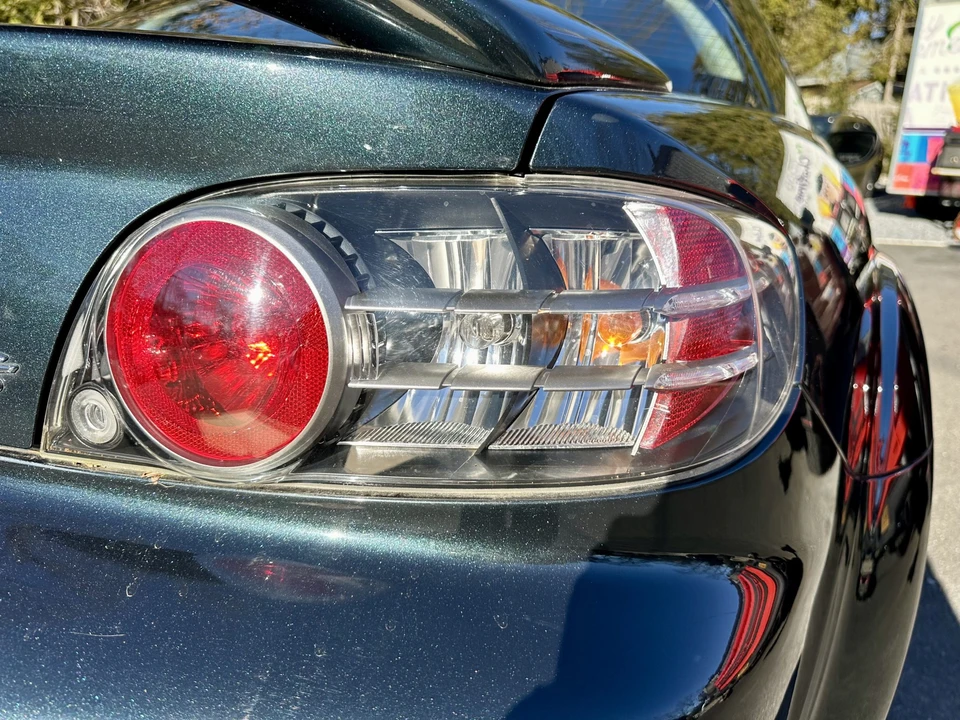 2004 Mazda RX-8 1st Gen - Image 17 of 31