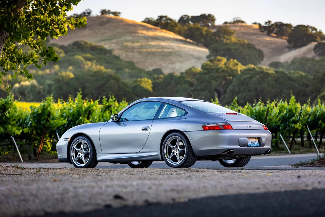 2004 Porsche 996 Carrera - Image 18 of 31