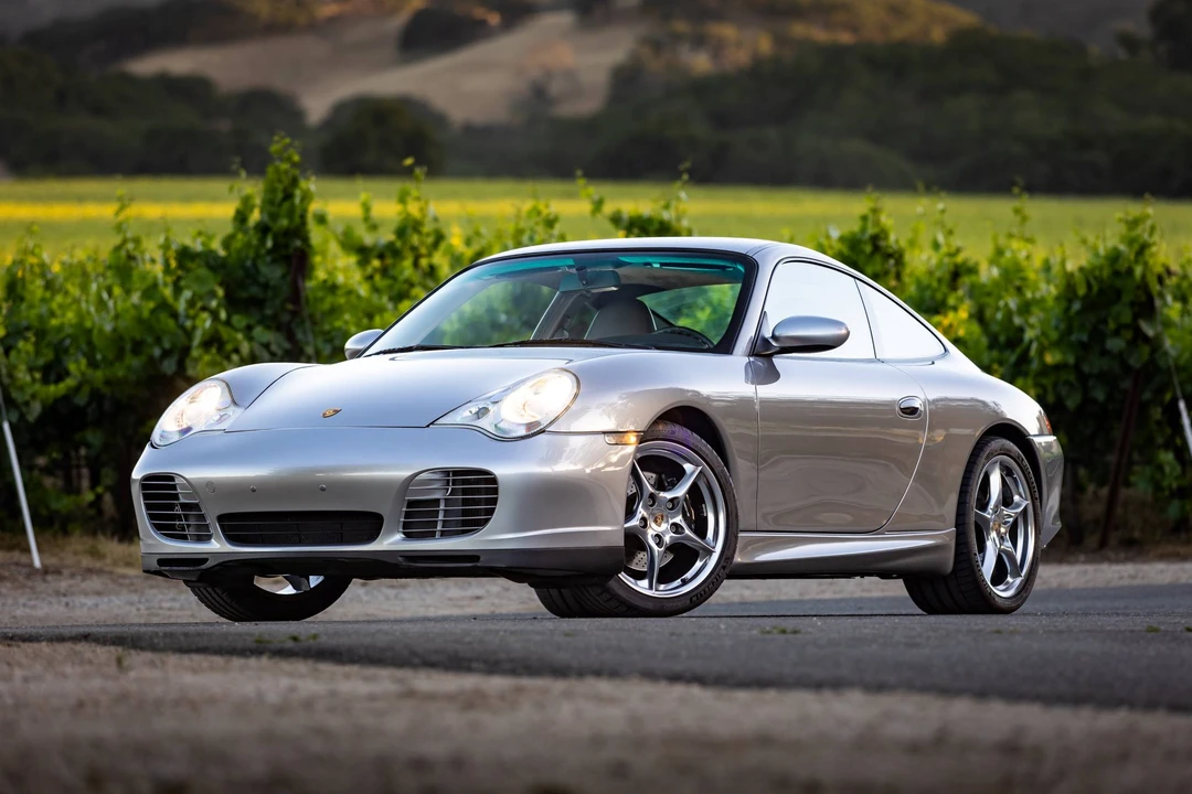 2004 Porsche 996 Carrera - Image 10 of 31
