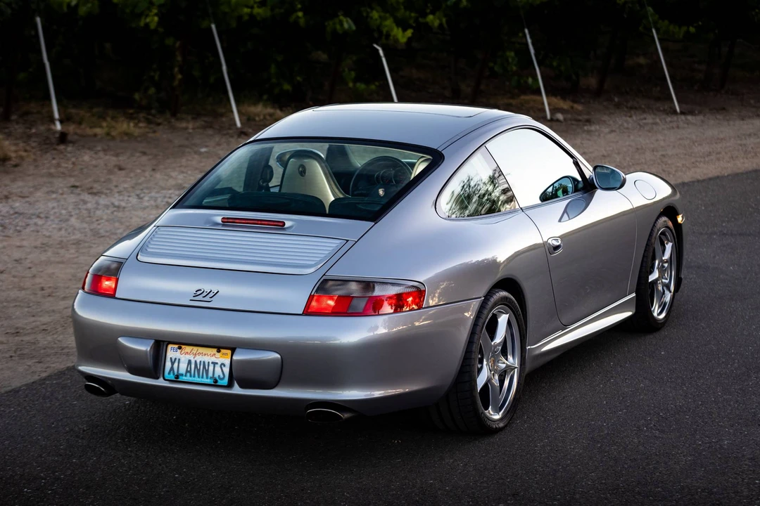 2004 Porsche 996 Carrera - Image 25 of 31