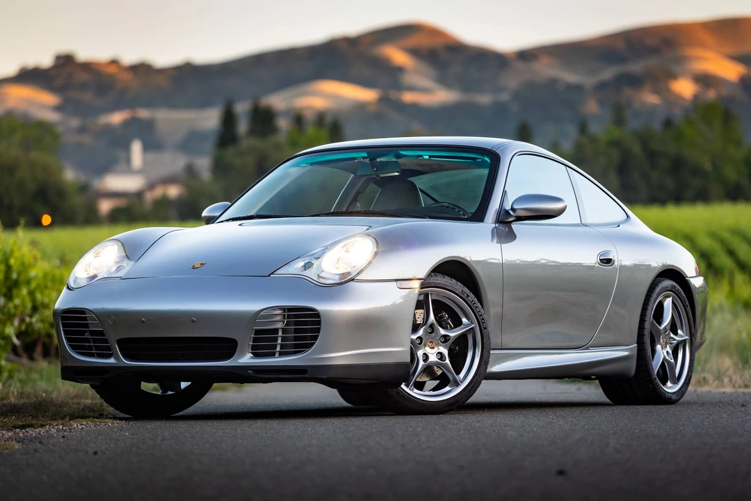 2004 Porsche 996 Carrera - Image 9 of 31