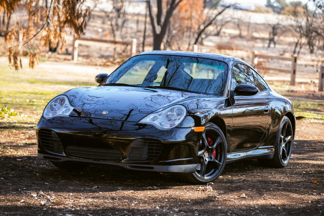 2004 Porsche 996 Carrera 4S - Image 23 of 31