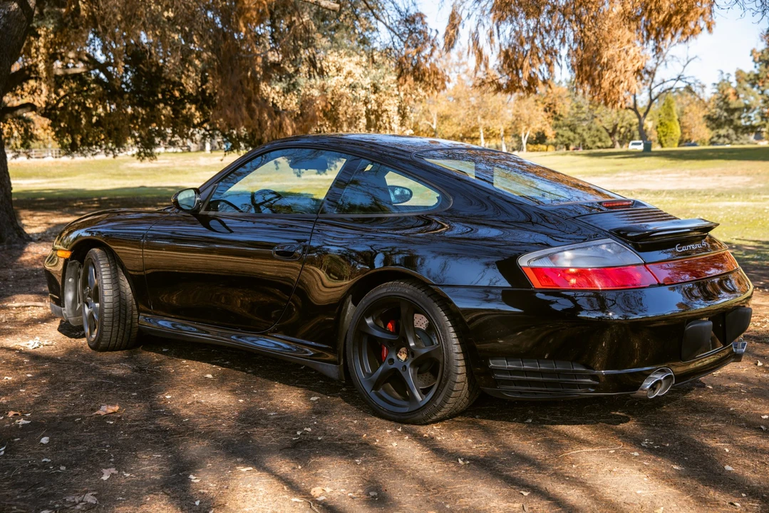 2004 Porsche 996 Carrera 4S - Image 26 of 31