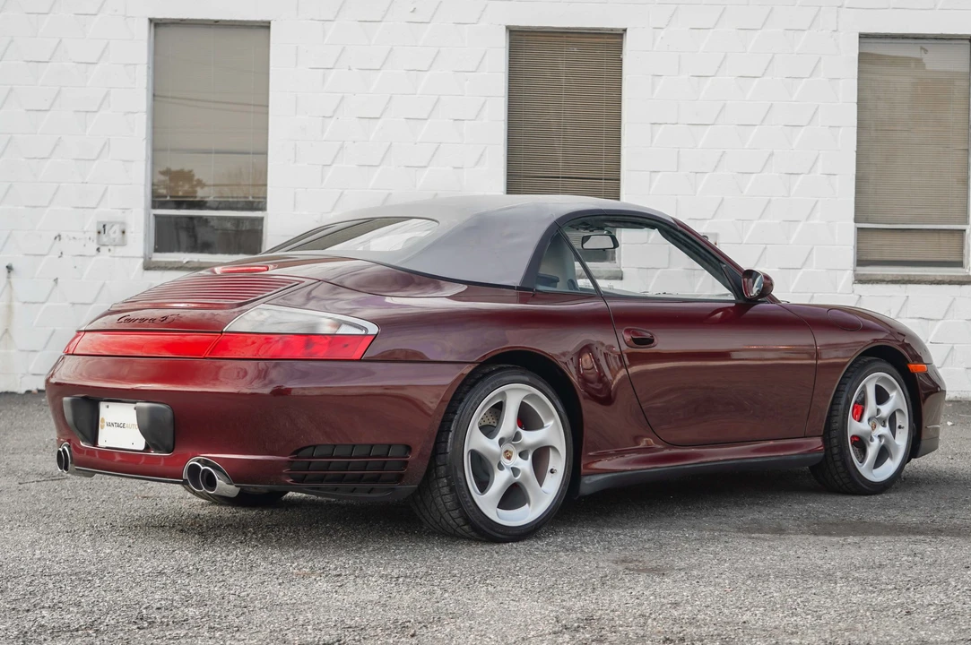 2004 Porsche 996 Carrera 4S - Image 17 of 31