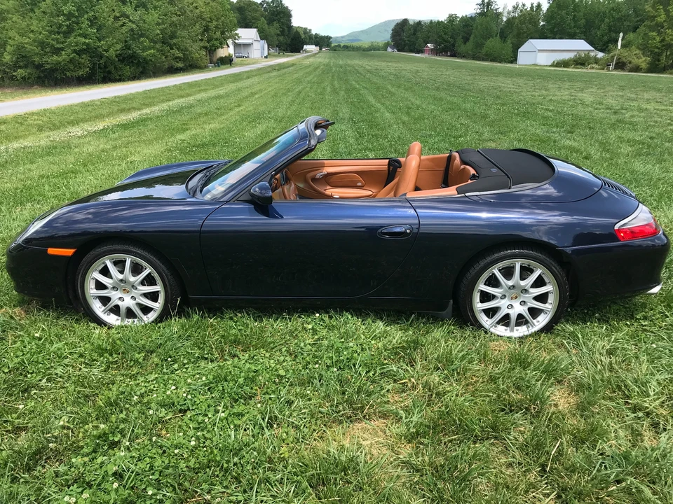 2004 Porsche 996 Carrera - Image 11 of 31