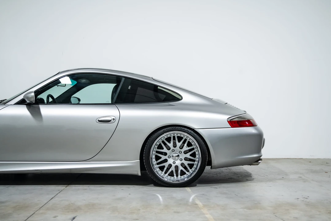2004 Porsche 996 Carrera - Image 25 of 31