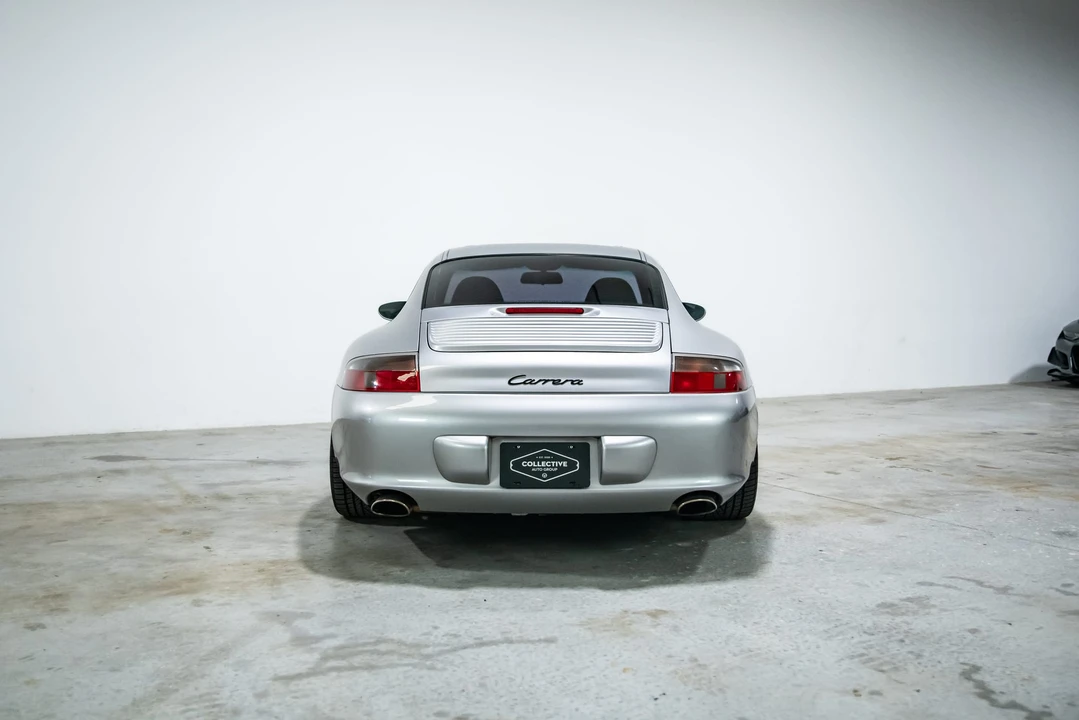 2004 Porsche 996 Carrera - Image 16 of 31