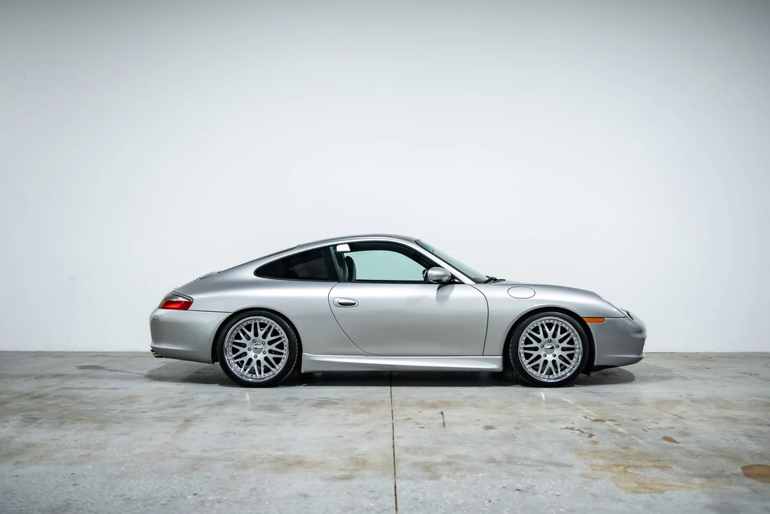 2004 Porsche 996 Carrera - Image 19 of 31