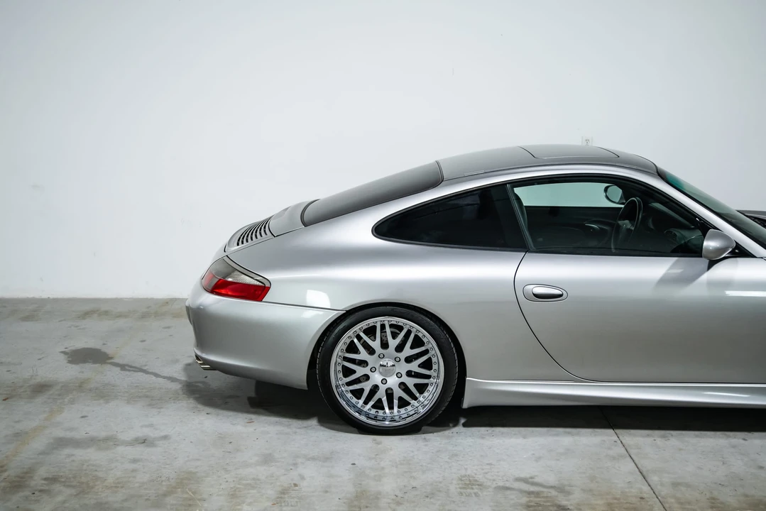 2004 Porsche 996 Carrera - Image 30 of 31