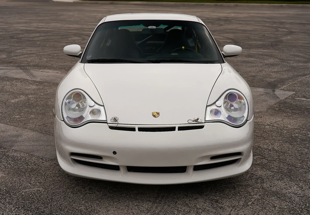 2004 Porsche 996 GT3 - Image 2 of 6