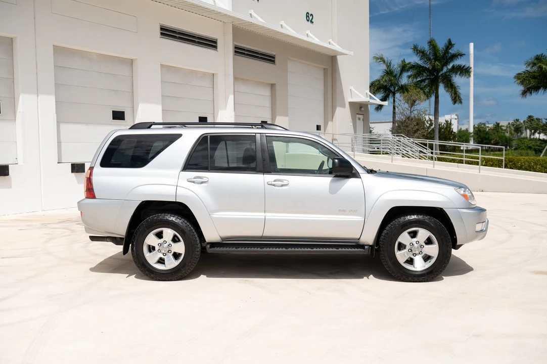 2004 Toyota 4Runner 4th Gen - Image 11 of 21