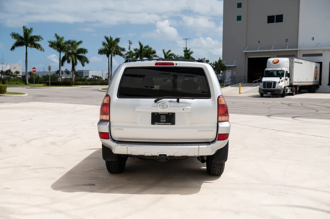 2004 Toyota 4Runner 4th Gen - Image 9 of 31