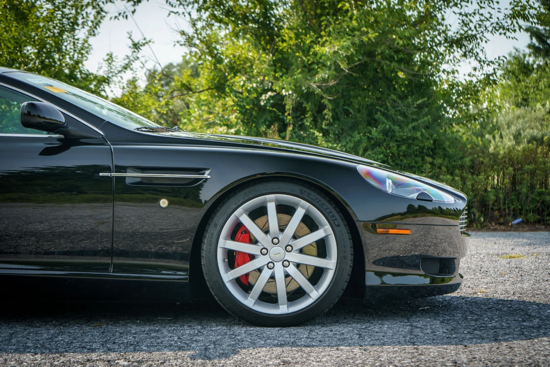 2005 Aston Martin DB9 - Image 21 of 31
