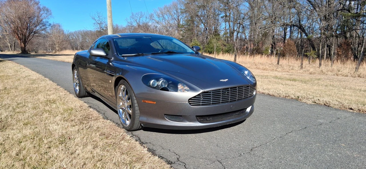 2005 Aston Martin DB9 - Image 13 of 31