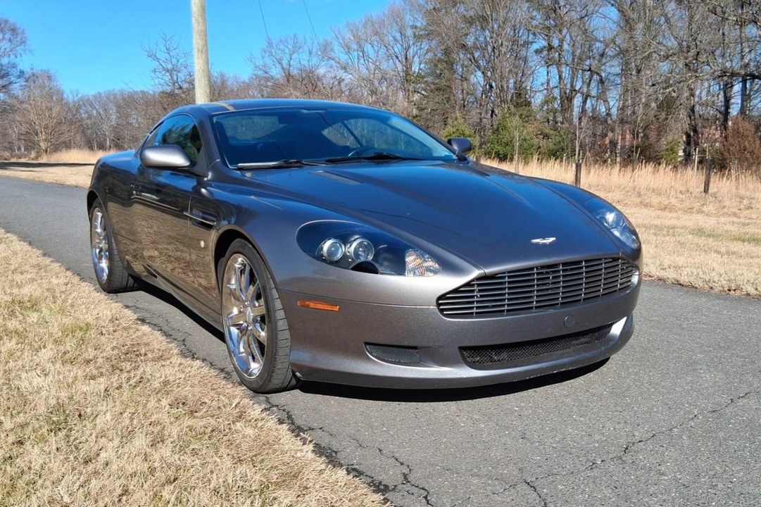 2005 Aston Martin DB9 - Image 14 of 31
