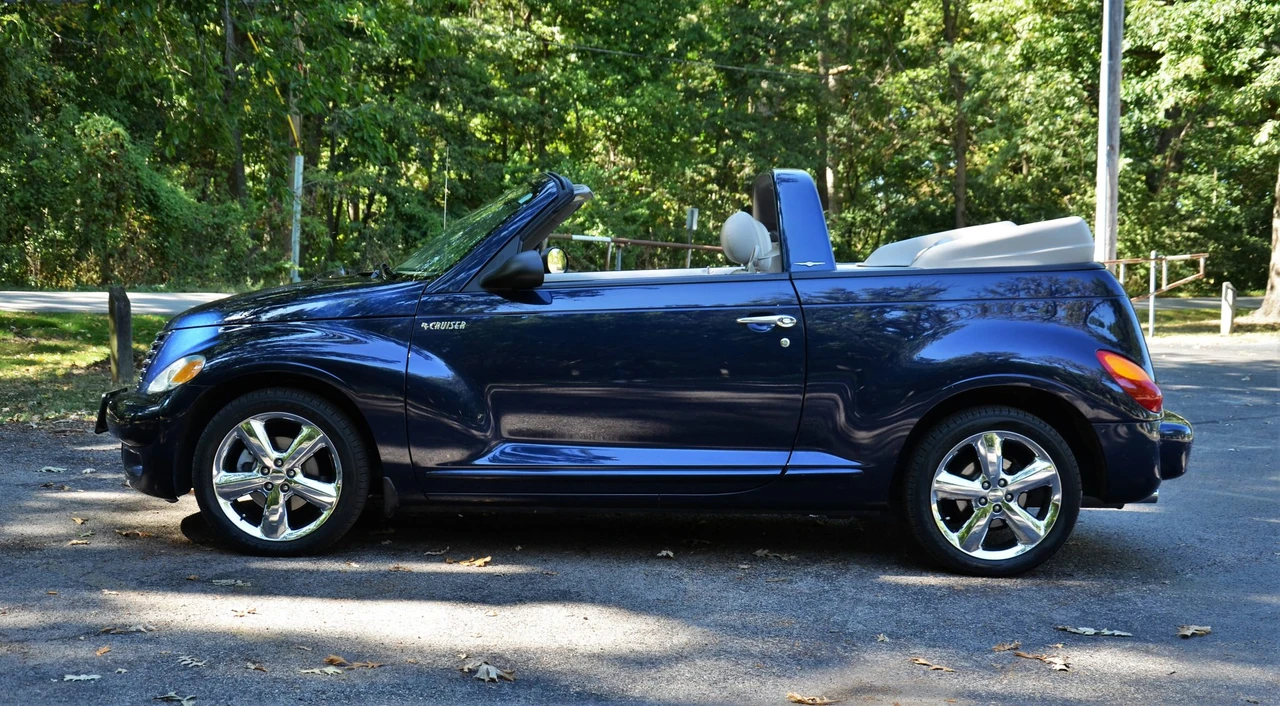 2005 Chrysler PT Cruiser - Image 11 of 31