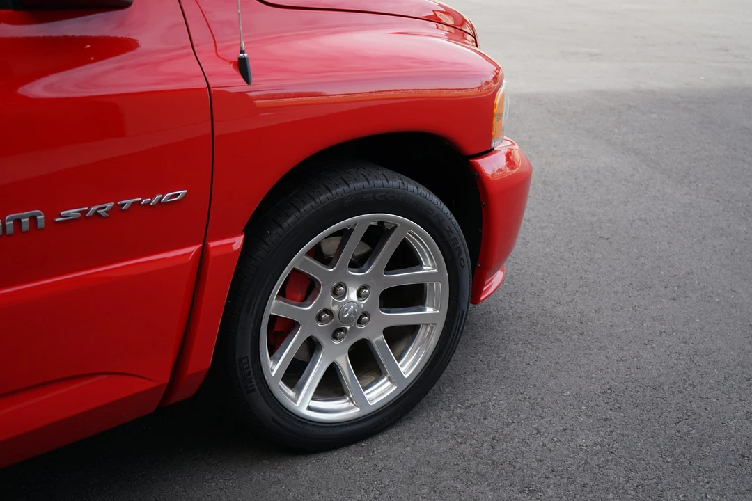 2005 Dodge Ram SRT-10 3rd Gen - Image 27 of 31