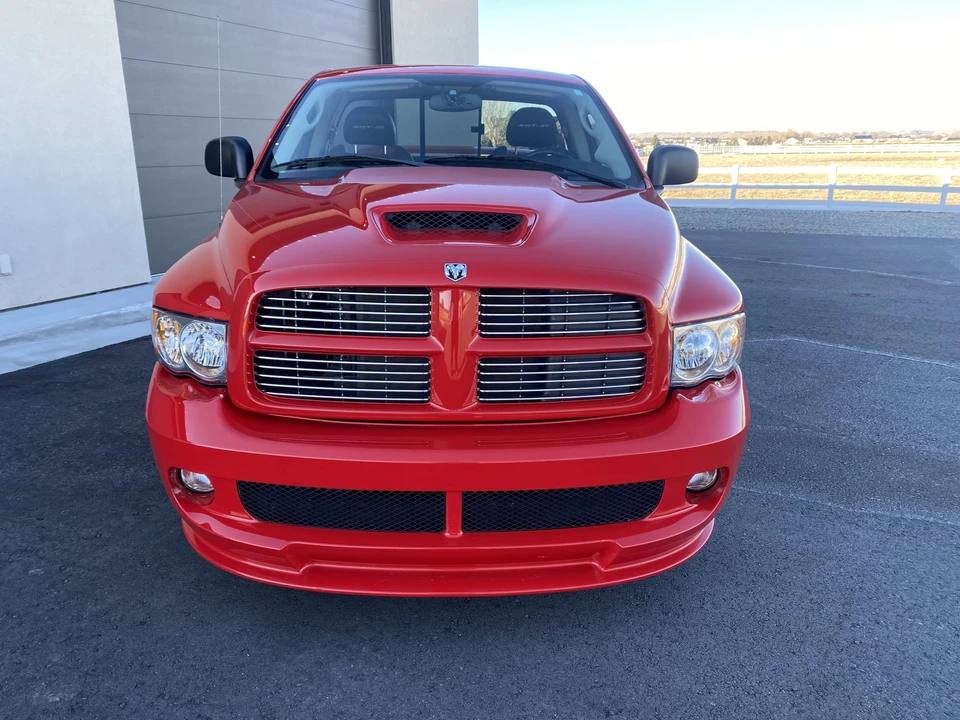 2005 Dodge Ram SRT-10 3rd Gen - Image 17 of 31