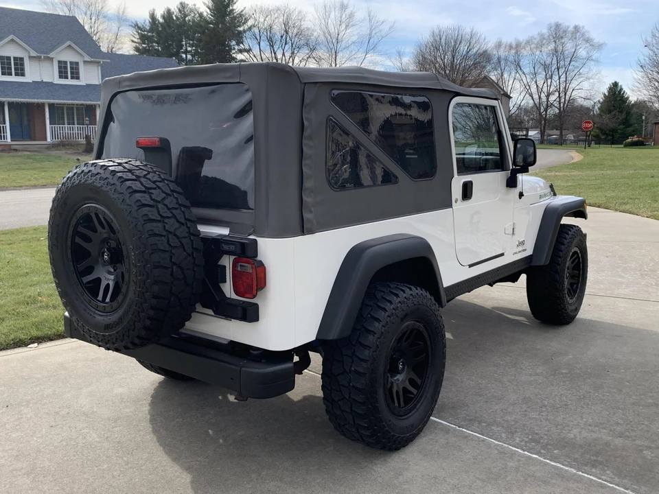 2005 Jeep TJ Wrangler - Image 11 of 31