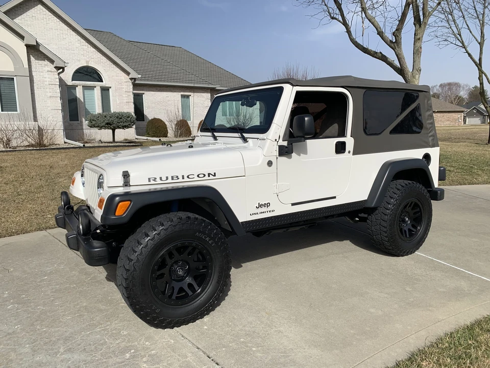 2005 Jeep TJ Wrangler - Image 2 of 31