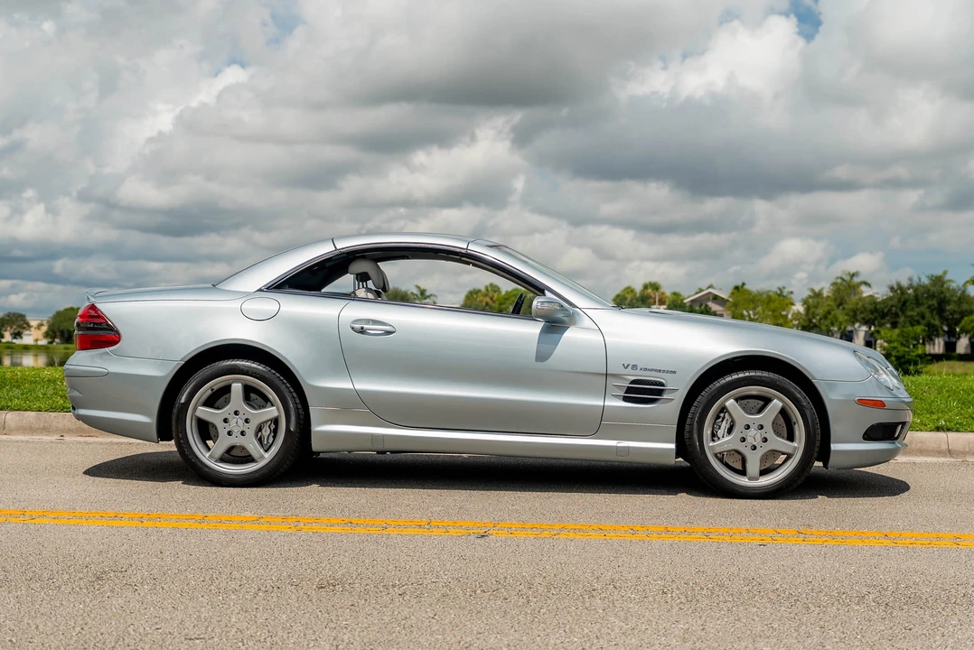 2005 Mercedes-Benz R230 SL 55 & SL 63 & SL 65 AMG - Image 10 of 31