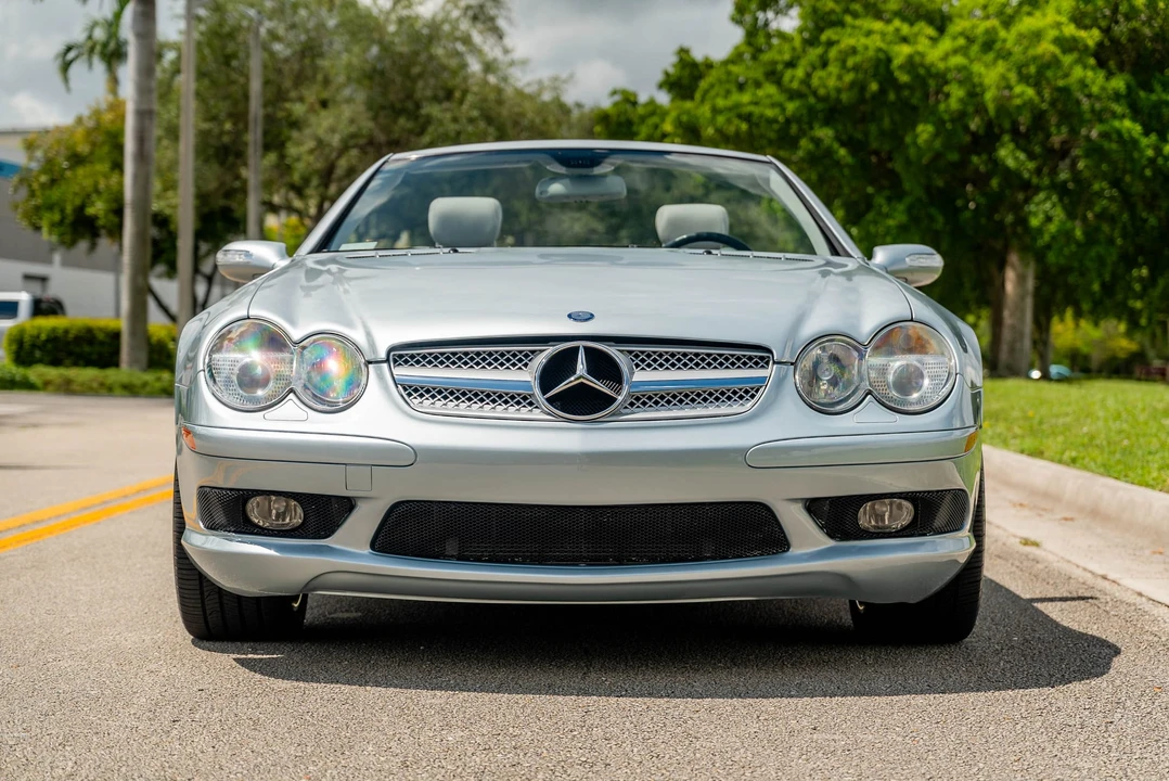 2005 Mercedes-Benz R230 SL 55 & SL 63 & SL 65 AMG - Image 3 of 31