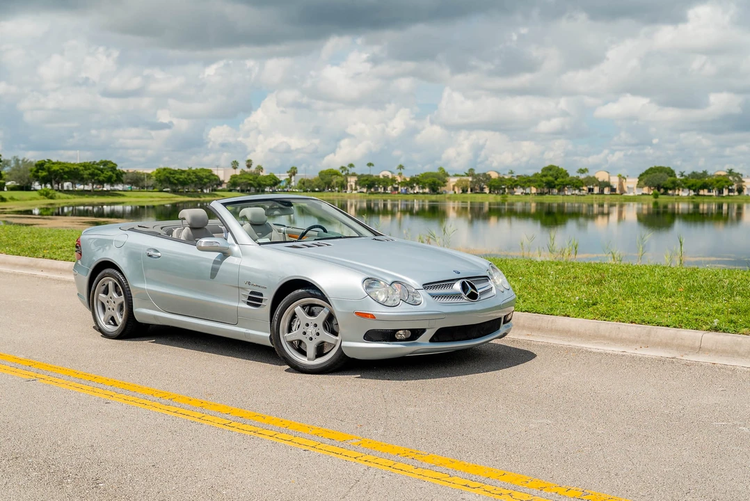2005 Mercedes-Benz R230 SL 55 & SL 63 & SL 65 AMG - Image 5 of 31