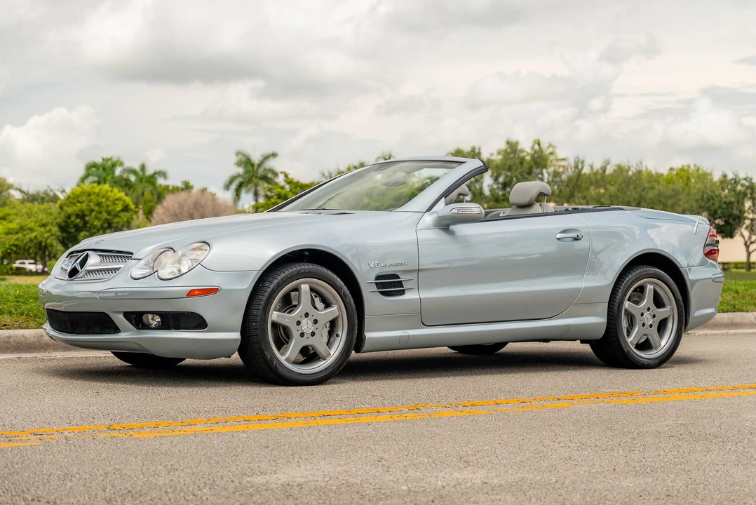 2005 Mercedes-Benz R230 SL 55 & SL 63 & SL 65 AMG - Image 2 of 31