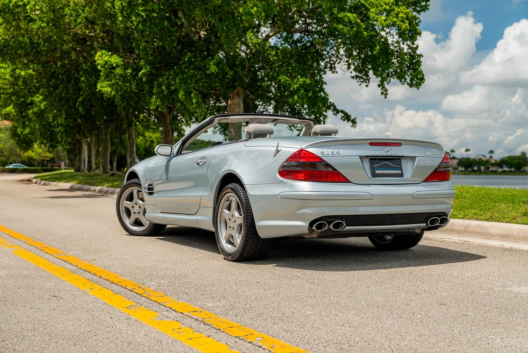 2005 Mercedes-Benz R230 SL 55 & SL 63 & SL 65 AMG - Image 13 of 31