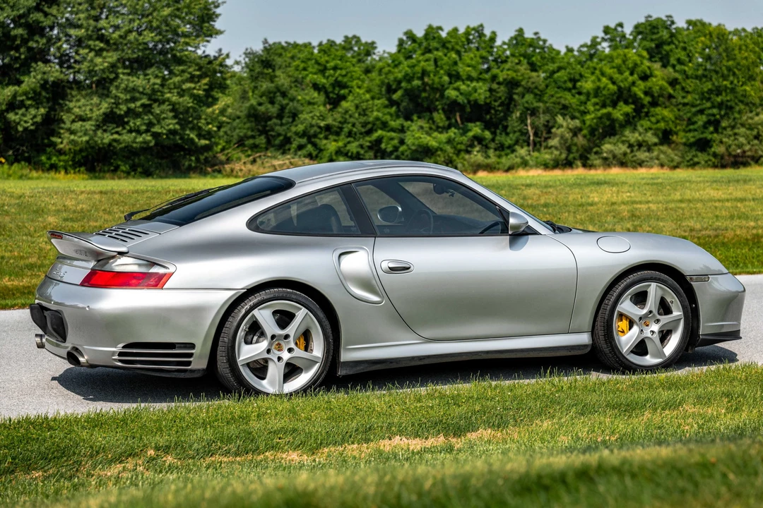 2005 Porsche 996 Turbo - Image 28 of 31