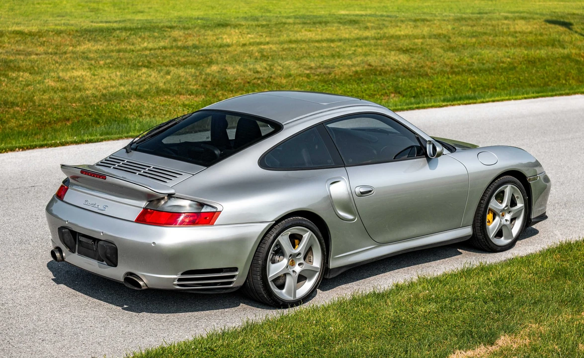 2005 Porsche 996 Turbo - Image 27 of 31