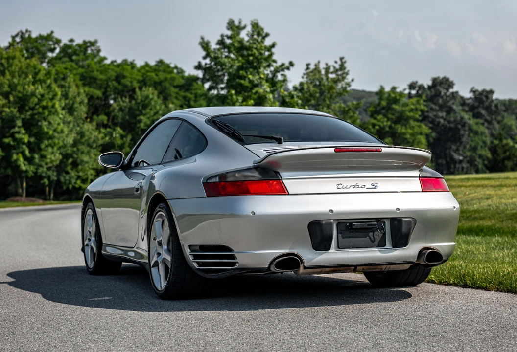 2005 Porsche 996 Turbo - Image 18 of 31