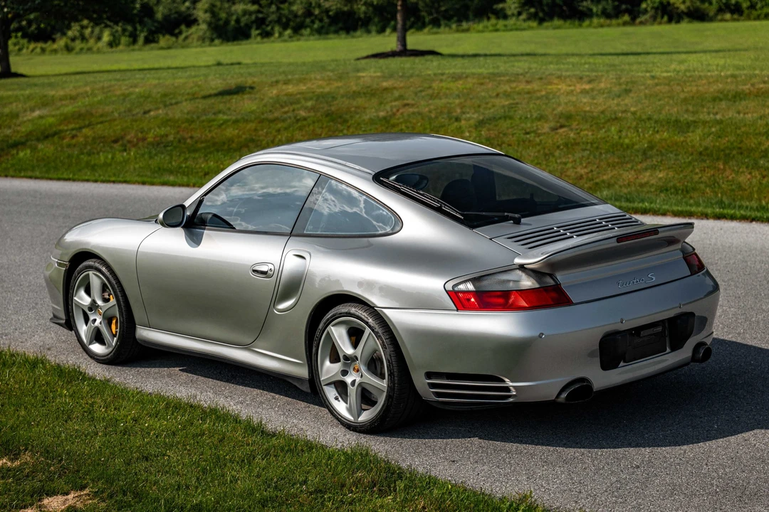 2005 Porsche 996 Turbo - Image 17 of 31