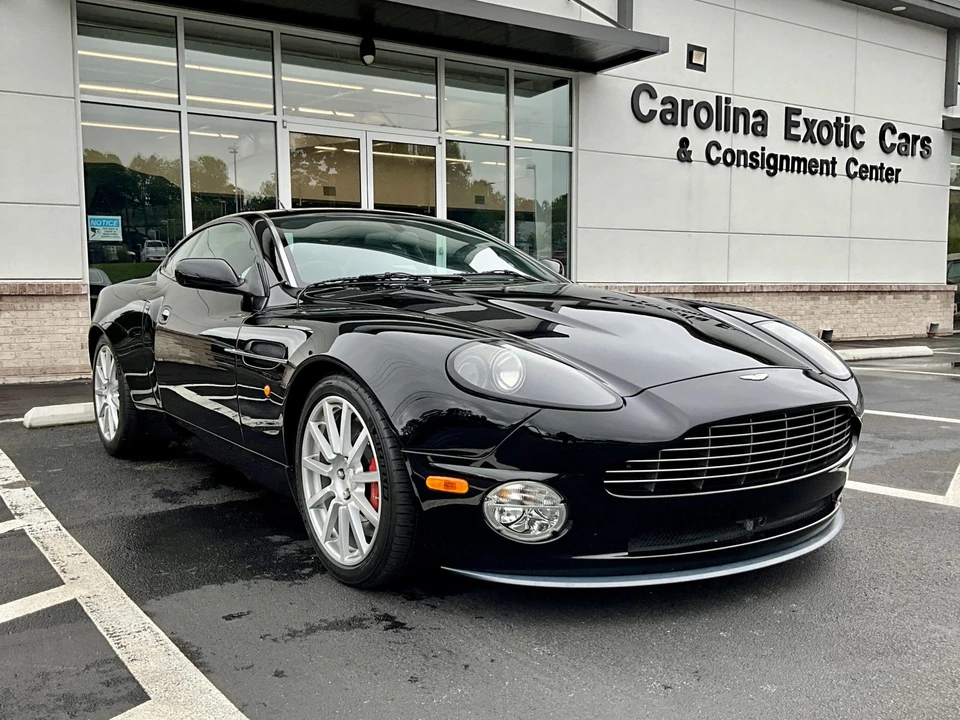 2006 Aston Martin Vanquish 1st Gen - Image 10 of 31