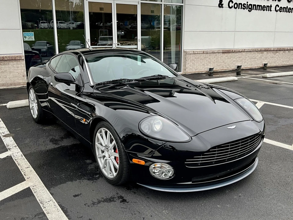 2006 Aston Martin Vanquish 1st Gen - Image 11 of 31