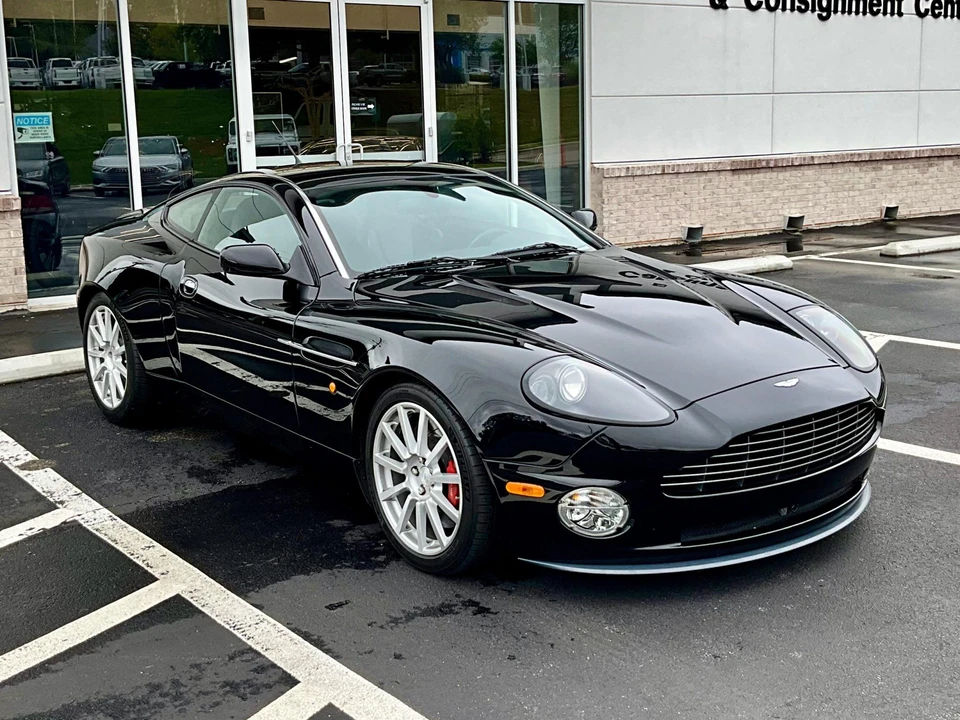 2006 Aston Martin Vanquish 1st Gen - Image 13 of 31