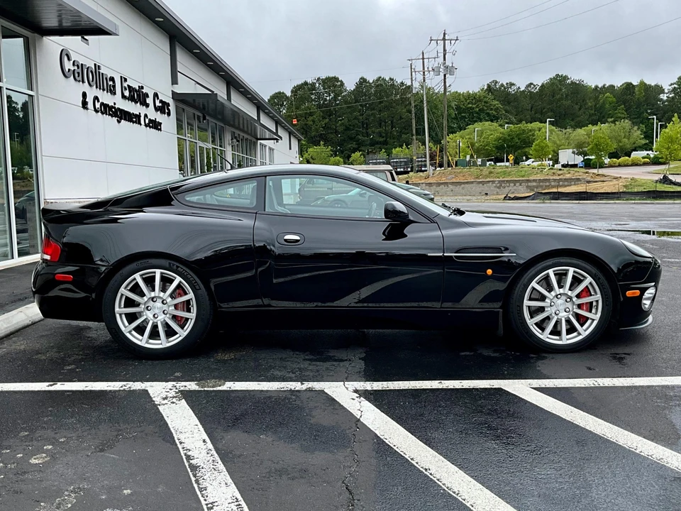 2006 Aston Martin Vanquish 1st Gen - Image 14 of 31