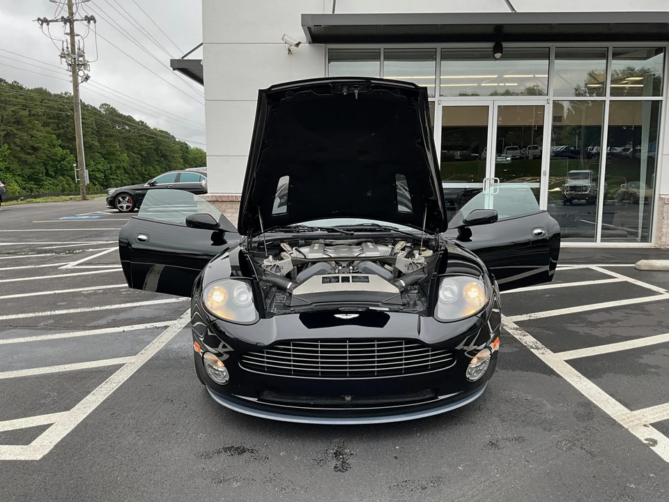 2006 Aston Martin Vanquish 1st Gen - Image 24 of 31
