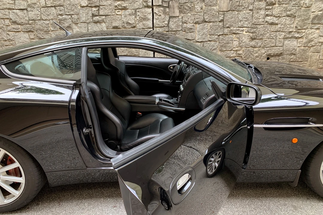 2006 Aston Martin Vanquish 1st Gen - Image 27 of 31