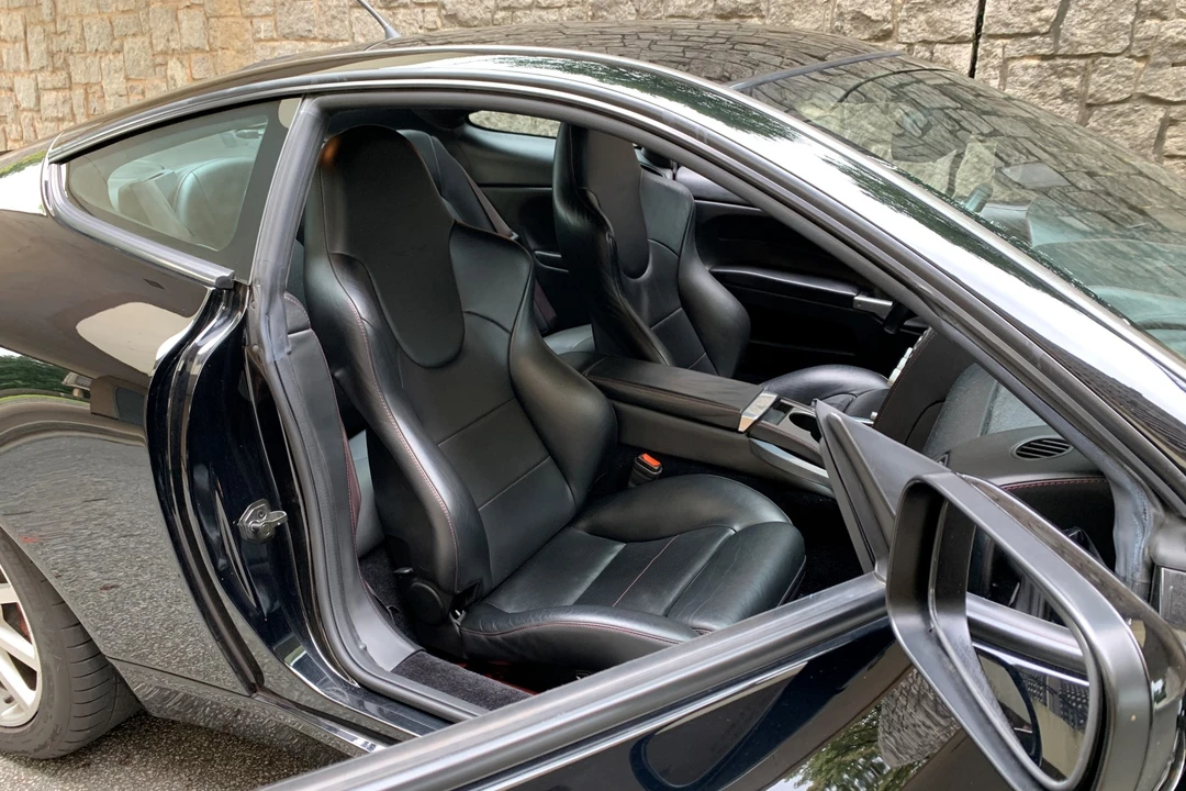 2006 Aston Martin Vanquish 1st Gen - Image 28 of 31