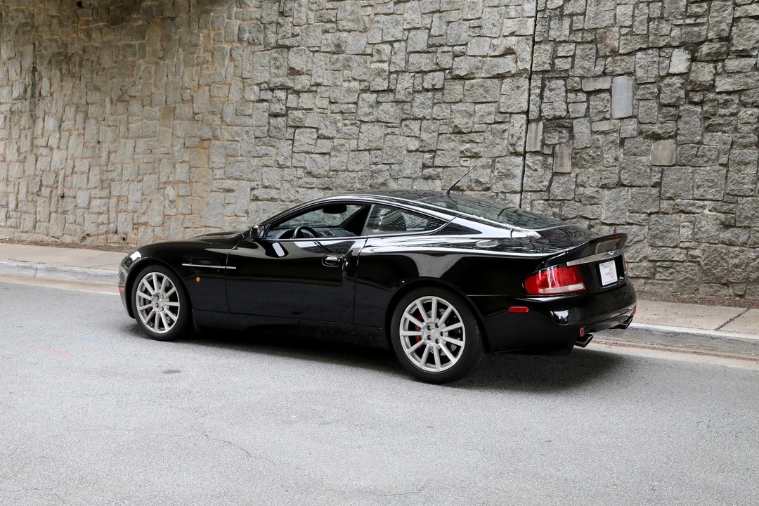 2006 Aston Martin Vanquish 1st Gen - Image 8 of 31
