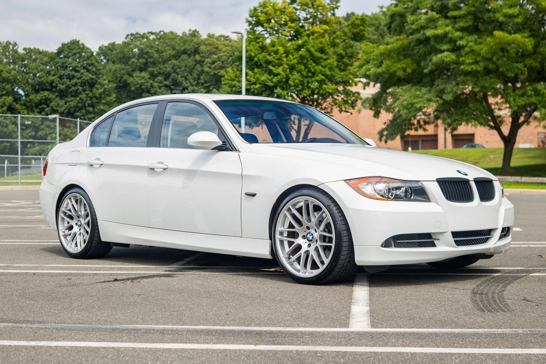 2006 BMW E90 3 Series Sedan - Image 5 of 31