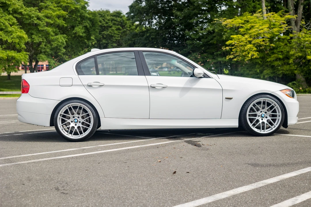 2006 BMW E90 3 Series Sedan - Image 7 of 31