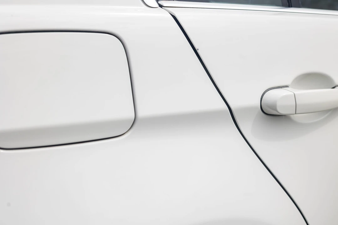 2006 BMW E90 3 Series Sedan - Image 26 of 31