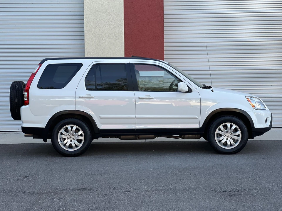 2006 Honda CR-V 2nd Gen - Image 22 of 31